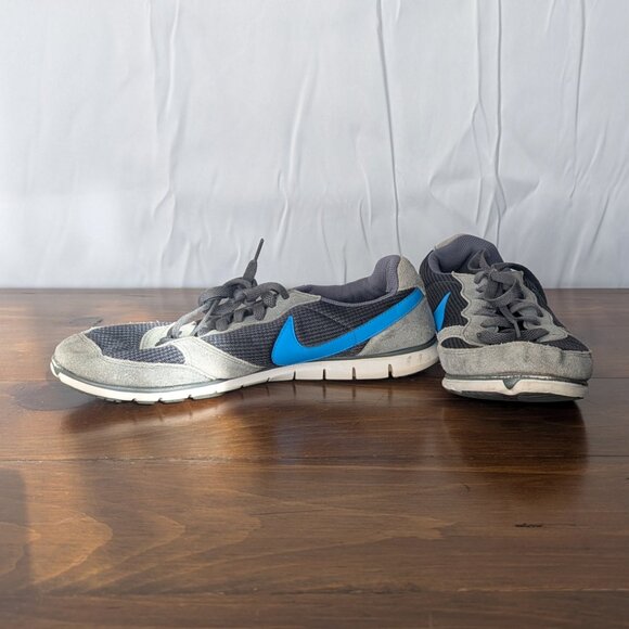Nike Eclipse Women’s Suede Athletic Shoes Sneakers - Picture 2 of 5